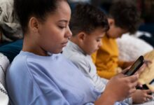 Ways to keep children away from mobile phones